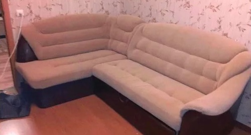 Перетяжка углового дивана. Рязанский район